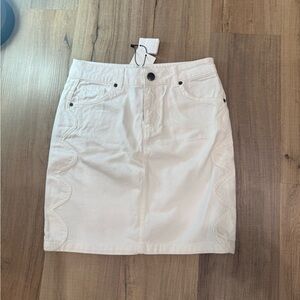 NWT Just Female Nis Denim Scallop-Trim Skirt in Optical White - size XS